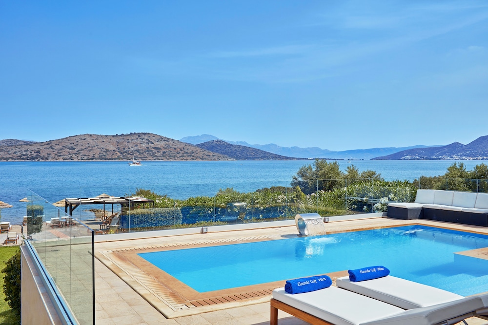 Elounda Seafront Villa - Photo 11