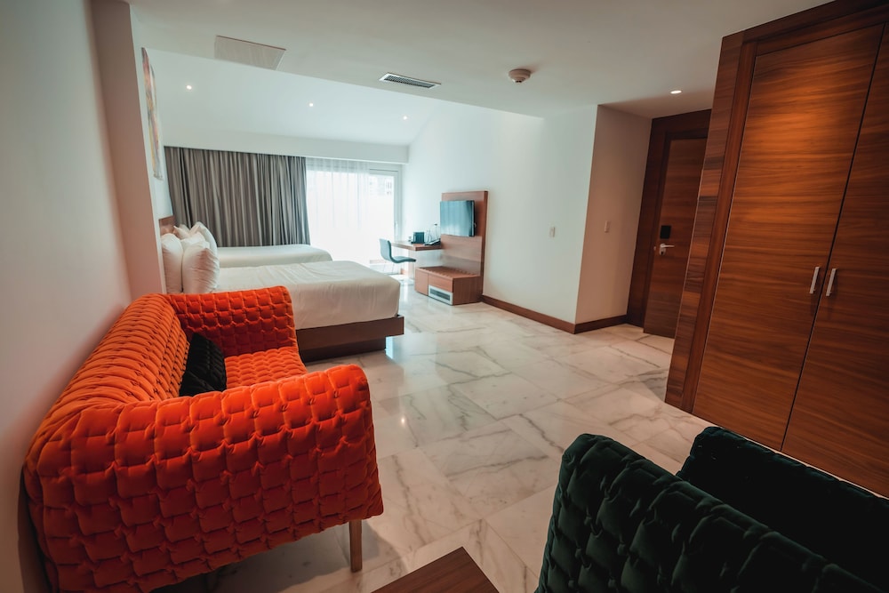 Family Suite - Photo 4