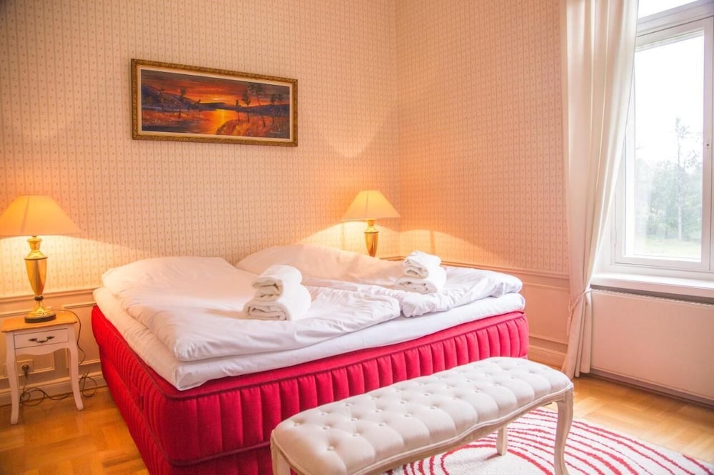 Suite, 1 Bedroom photo 2