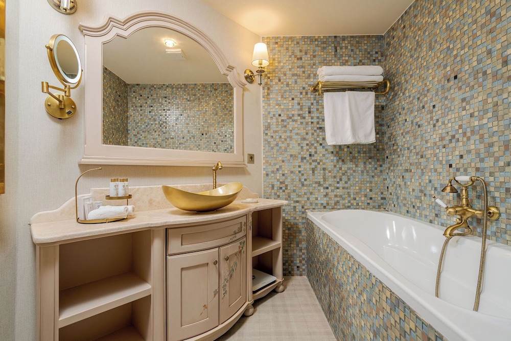 Superior Room - Photo 6
