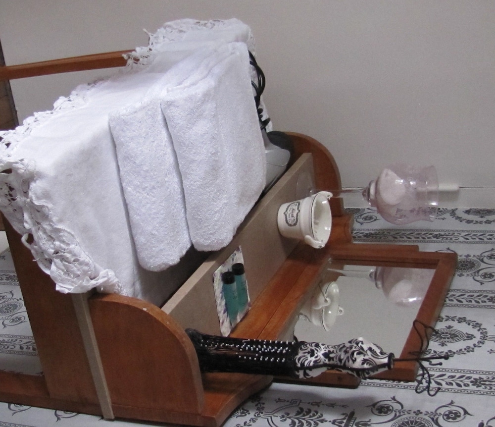 Superior Double Room, Non Smoking (Noir De Lune) photo 3