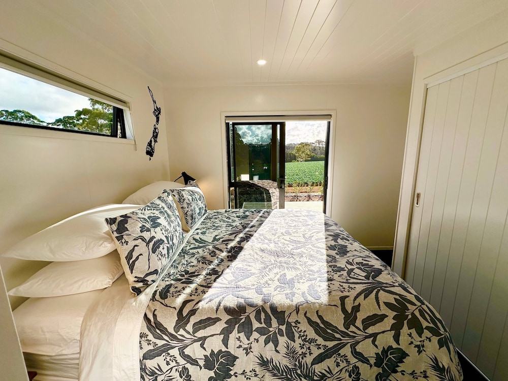 Family Cottage, 2 Bedrooms, 2 Bathrooms, Garden View photo 3