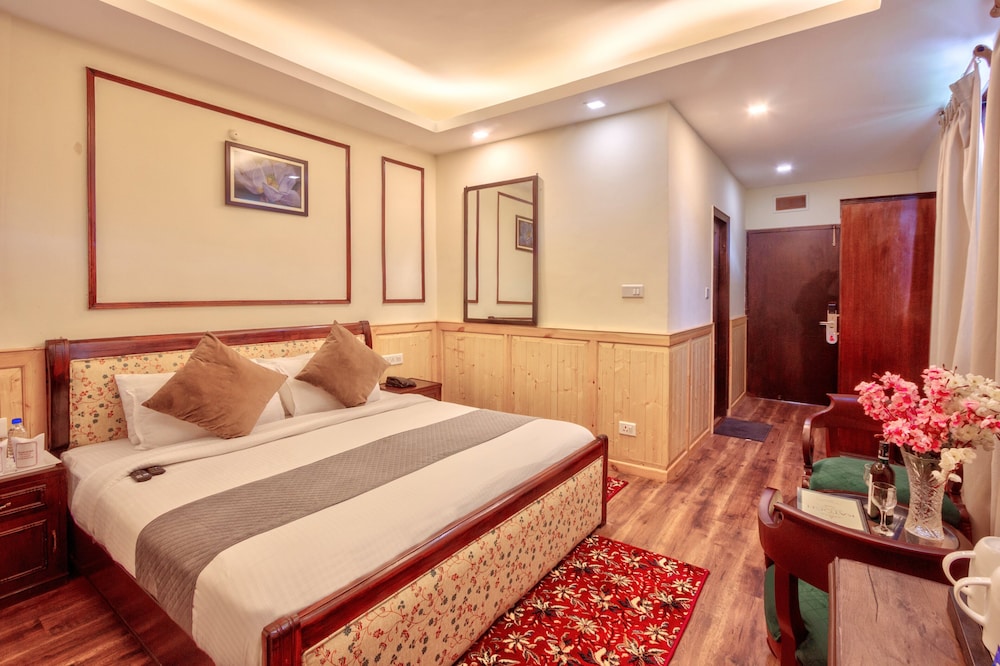 Room, 1 Double Bed, Non Smoking - Photo 2