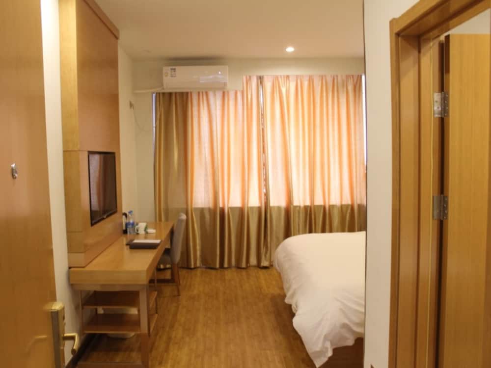 Room photo 2