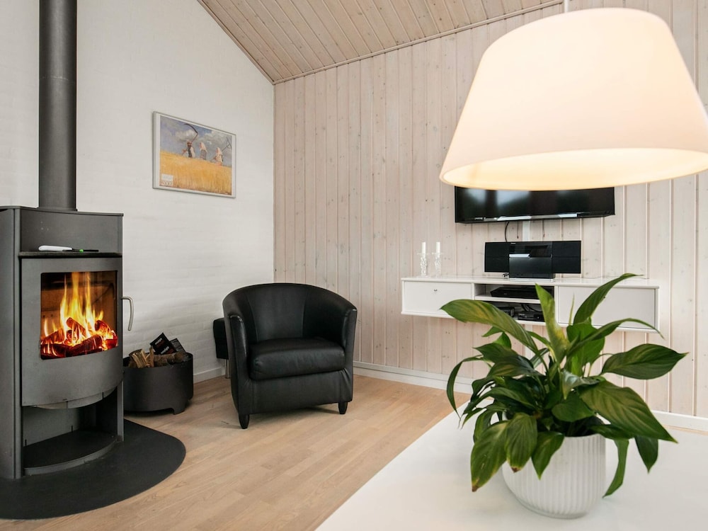 House photo 2