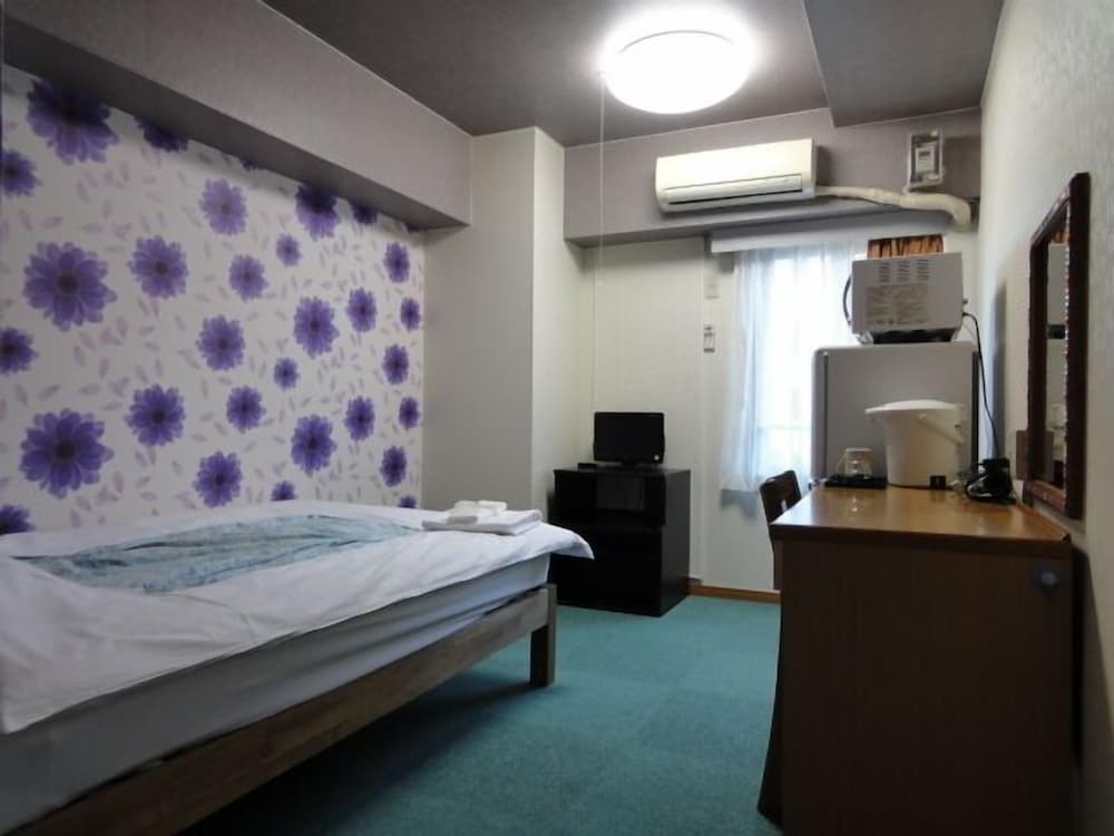 Economy Double Room photo 1