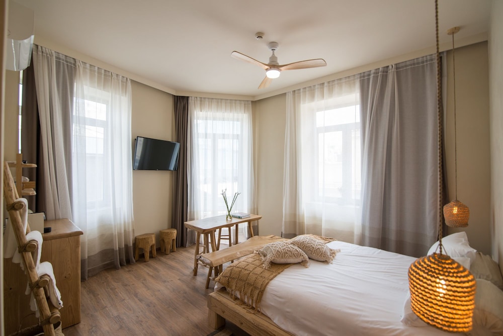 Suite, Balcony, City View (Smaragda) photo 1