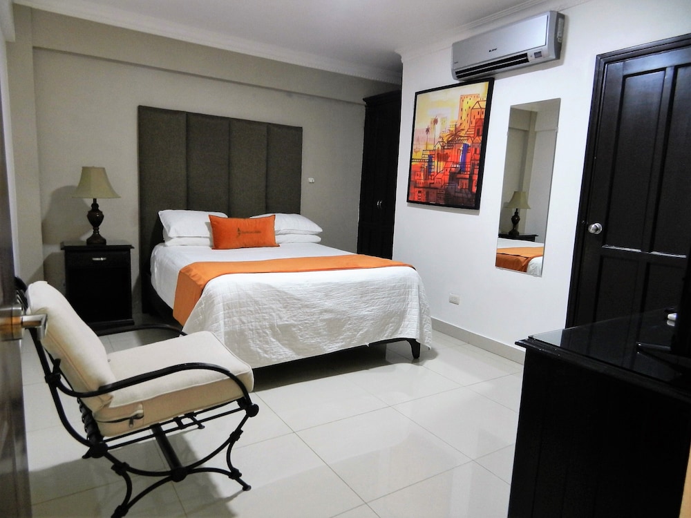 Double Room - Photo 11