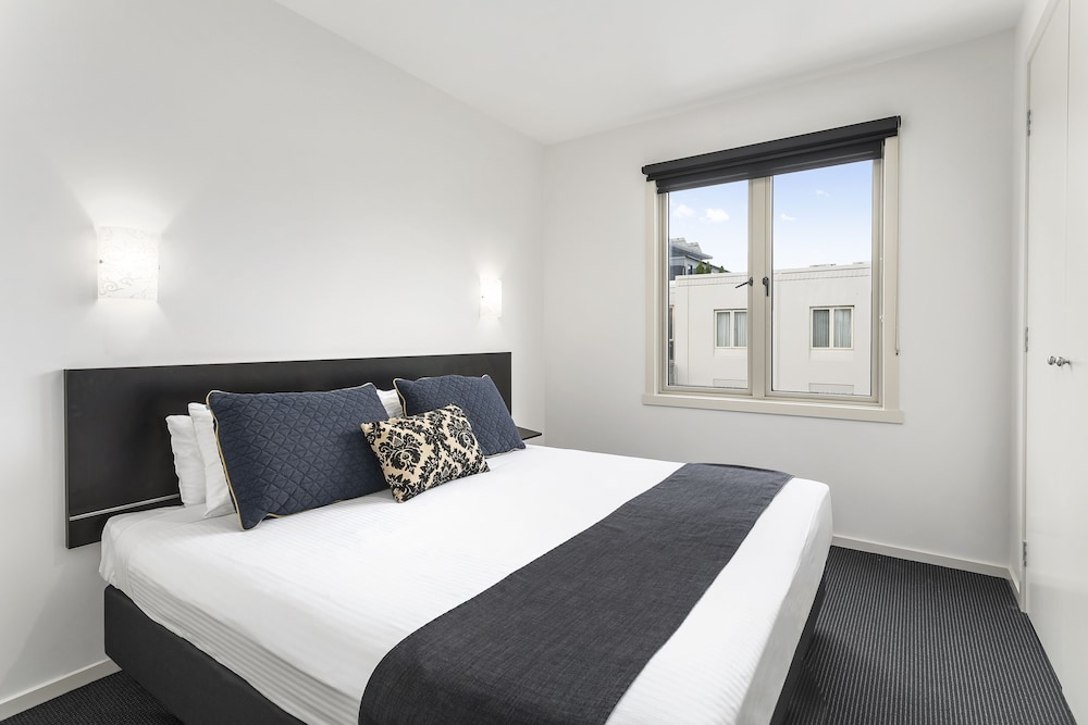 Three Bedroom Apartment photo 2