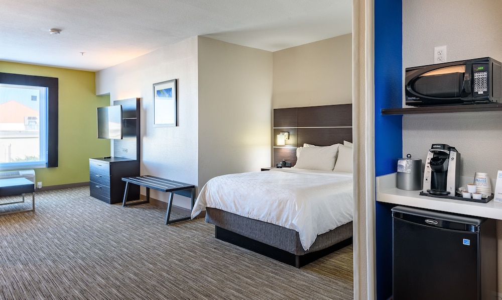 Suite, Multiple Beds