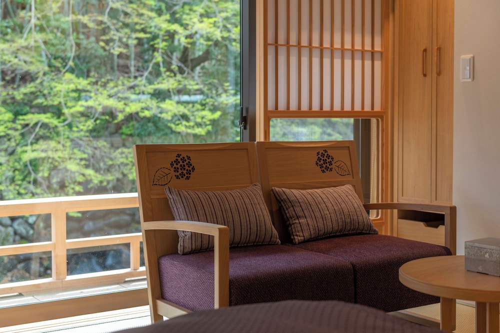Luxury Double Room, 1 Double Bed, Private Bathroom (Adult Only) photo 2