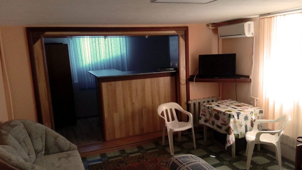 Triple Room, Ground Floor (1) photo 2
