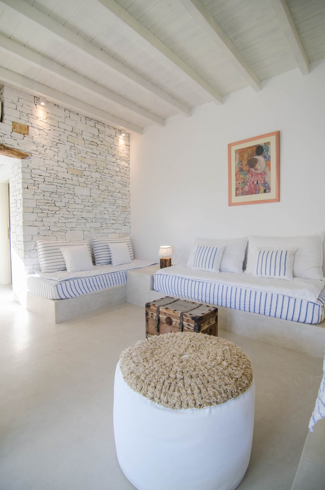 Family Room, Sea View photo 3