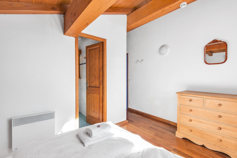 Double Room with South Facing Balcony photo 2