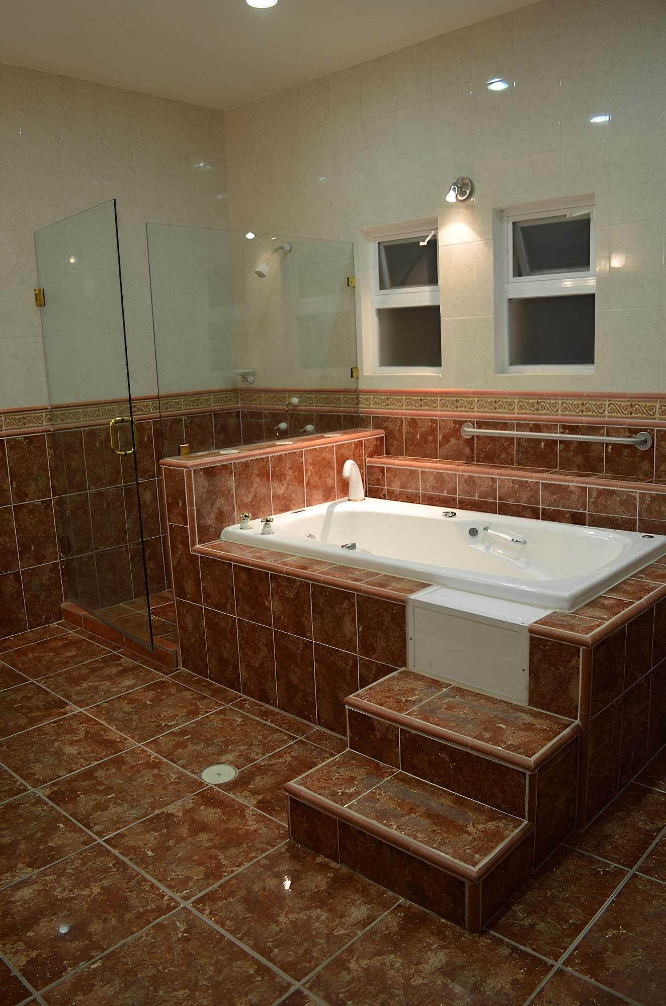 Quadruple Room, Hot Tub photo 2