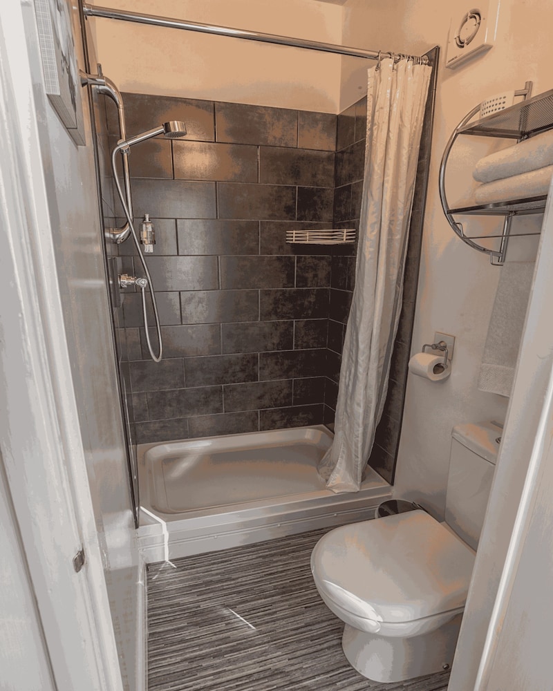 Double Room, Ensuite photo 3