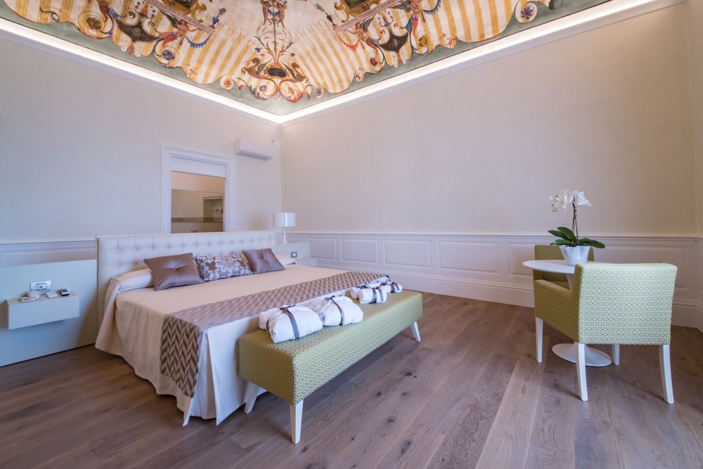 Suite photo 1