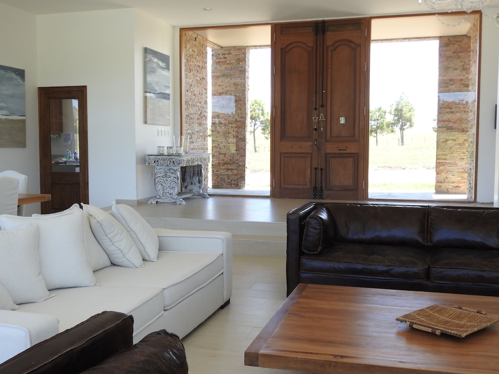 Family House, 4 Bedrooms, Terrace, Garden View photo 3