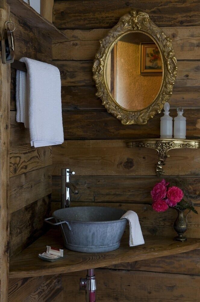 Cottage (Le Mazot) photo 2