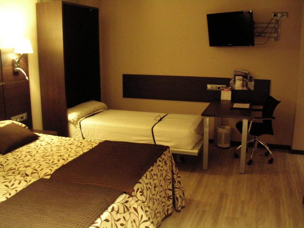 Triple Room - Photo 3