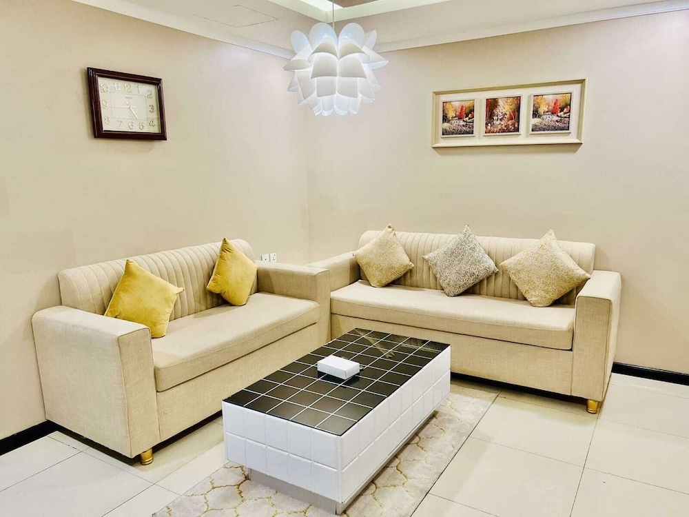 Suite photo 1
