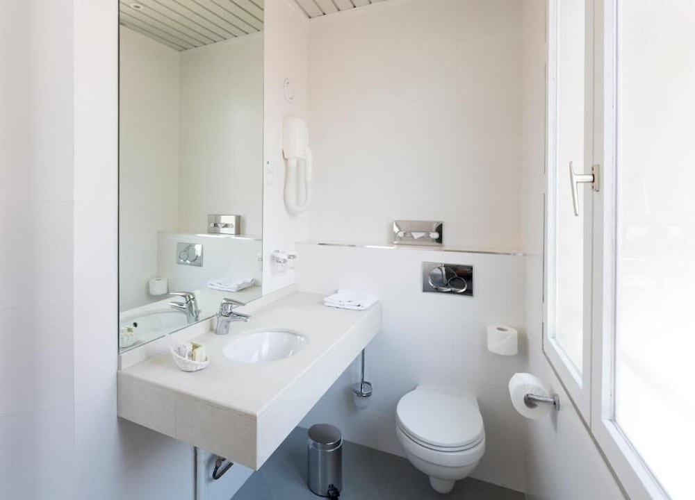 Basic Double Room