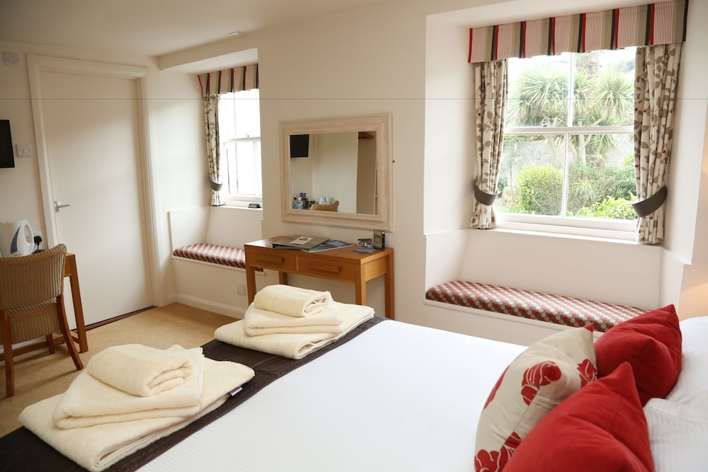 Superior Twin Room photo 3