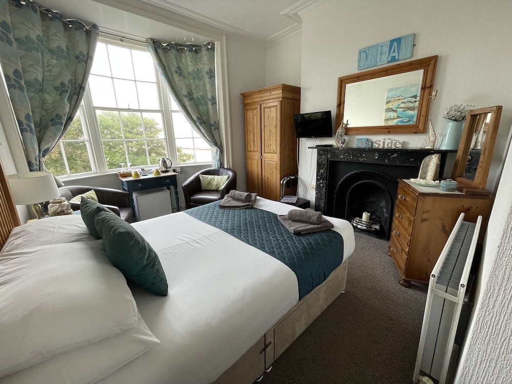 Double Room, Ensuite (Room 3, 1st Floor)