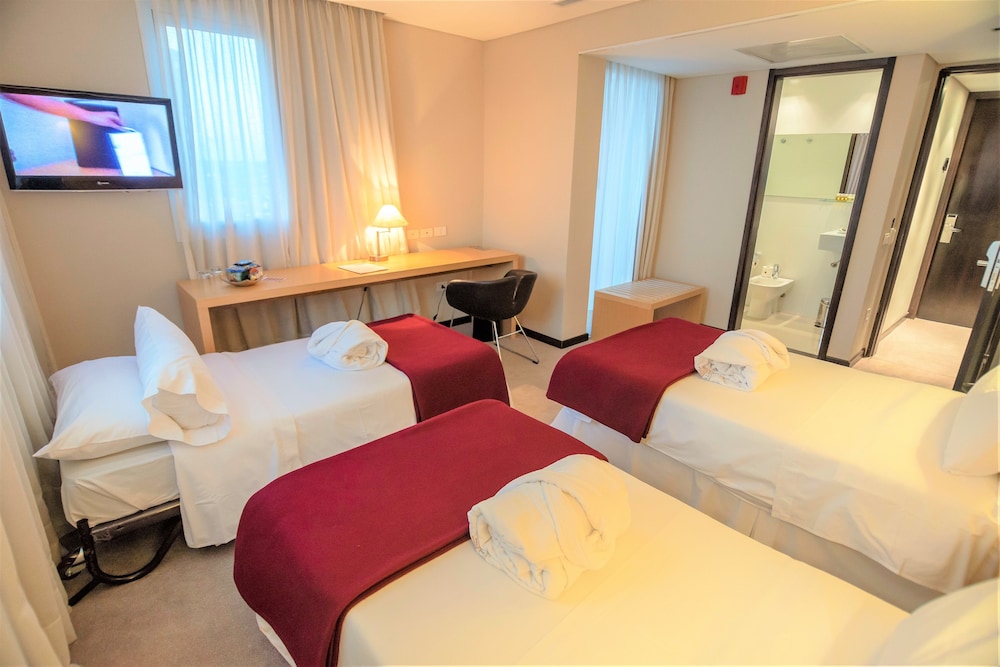 Classic Triple Room photo 2