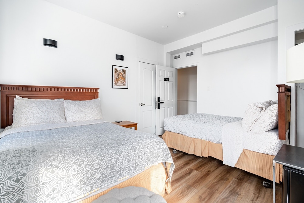 Comfort Quadruple Room (305) photo 2