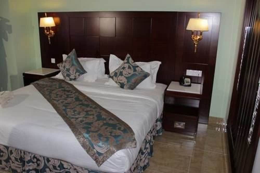 Double or Twin Room photo 1