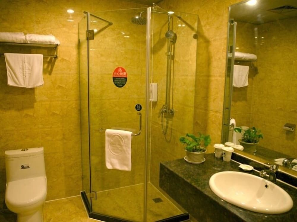 Standard Twin Room photo 1