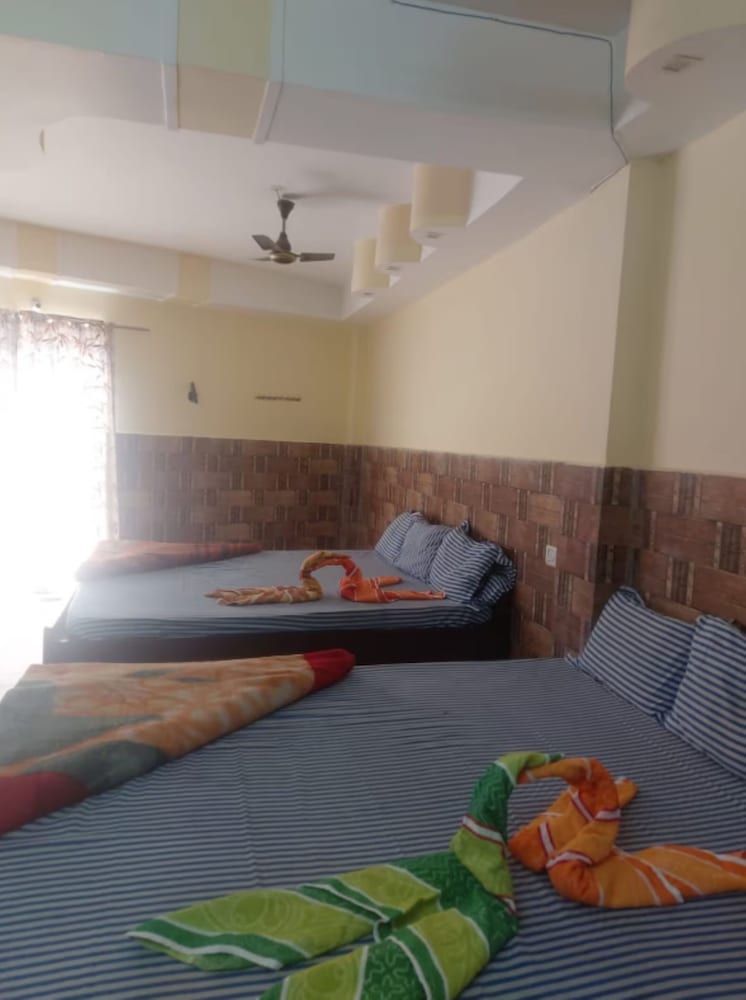 Superior Quadruple Room, Balcony, City View