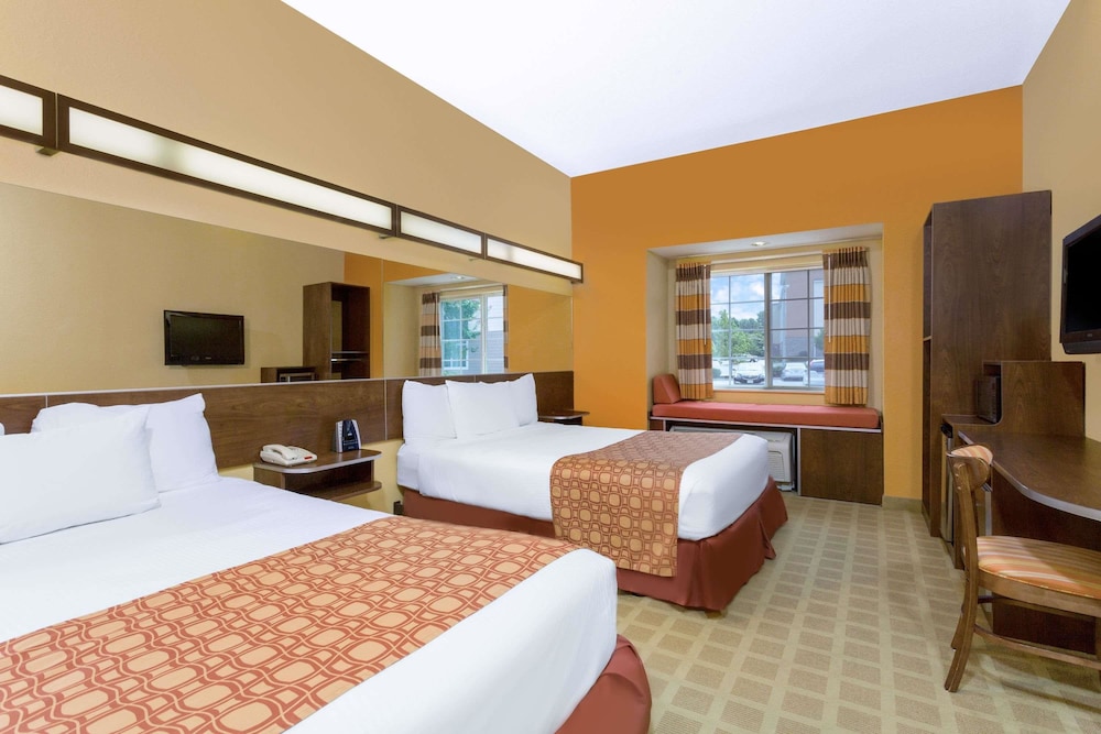 Standard Room, 2 Queen Beds, Accessible photo 1