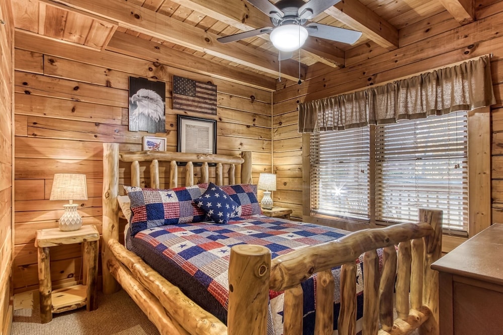 Cabin, 6 Bedrooms
