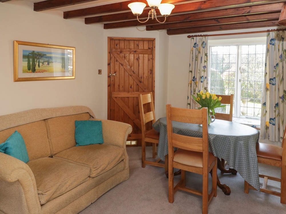 Beach1 Roost, 3 Bedrooms, 4 Double Beds with Sofabed, Kitchen photo 2