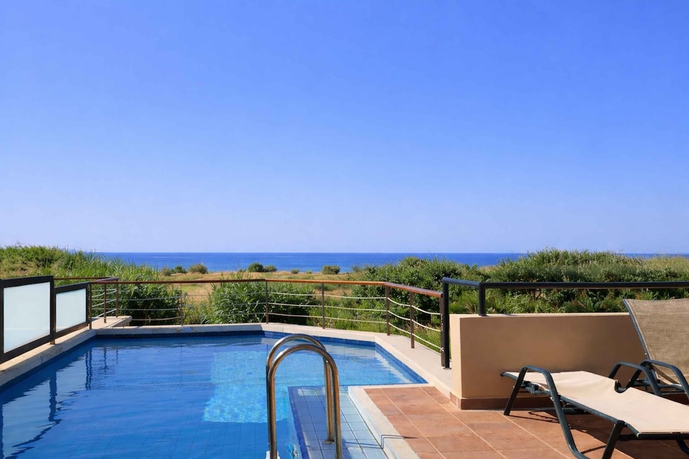 Classic Villa, 2 Bedrooms, Non Smoking, Sea View photo 1