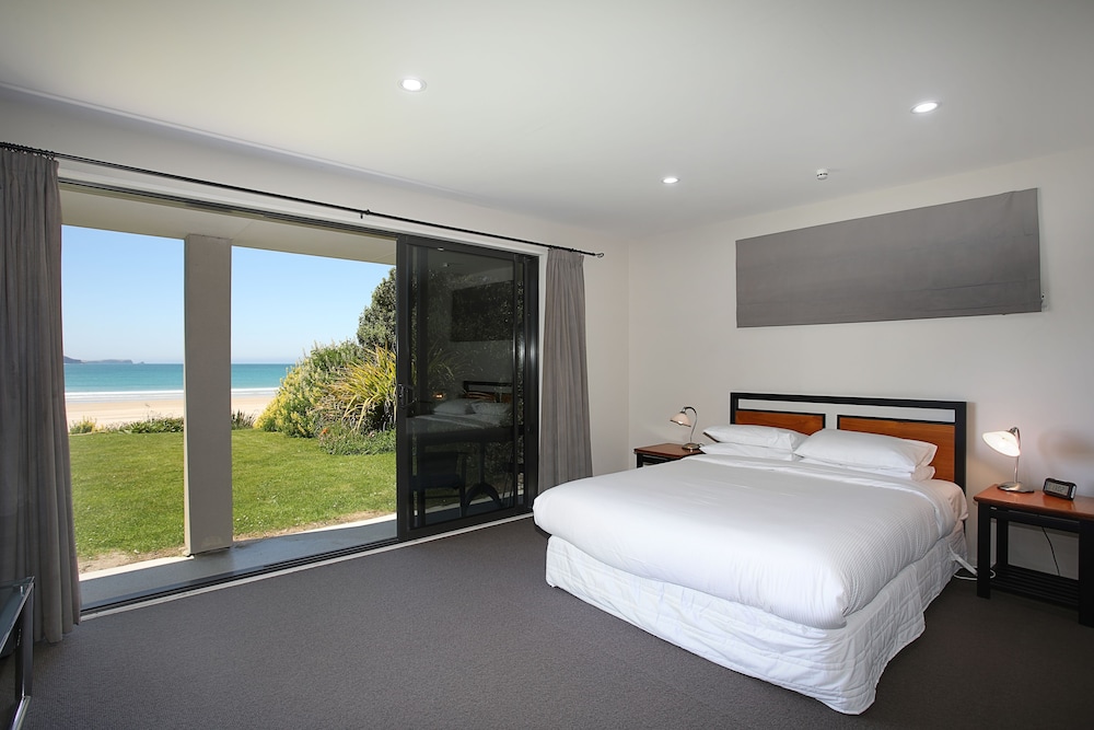 Studio 2, 1 Bedroom, Beach View photo 1