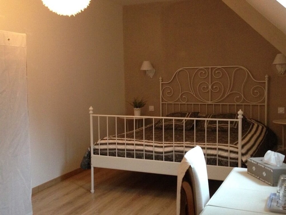 Standard Double Room, Private Bathroom, Garden View photo 1