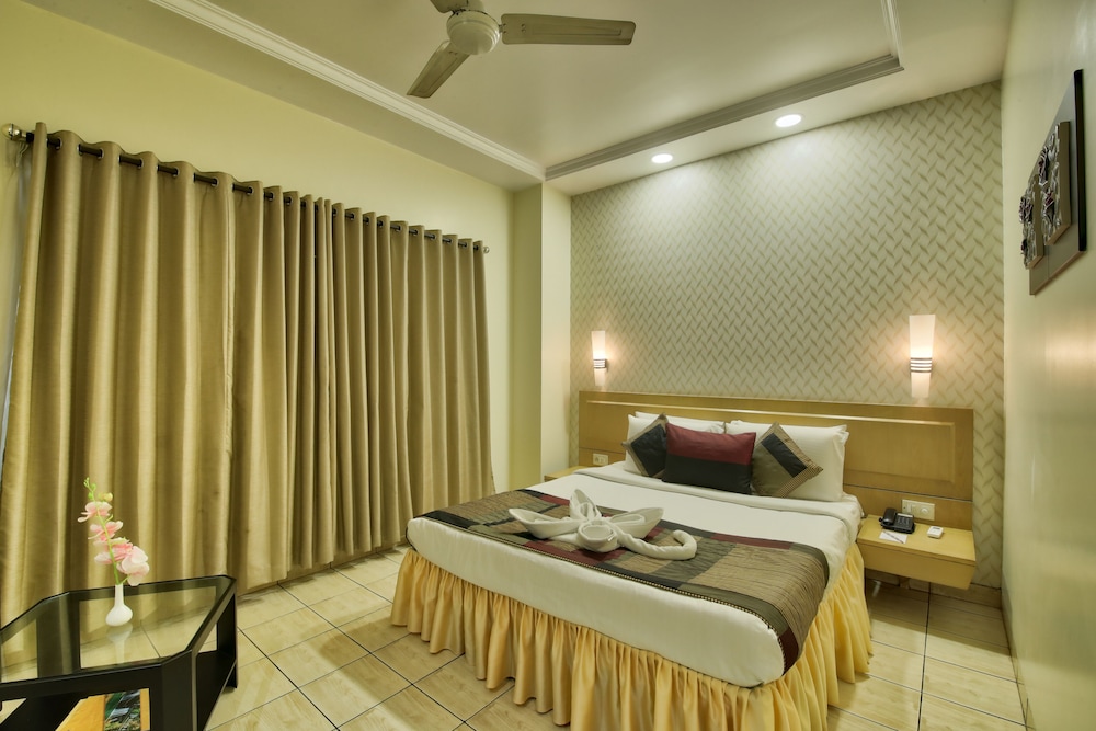 Suite - Photo 4