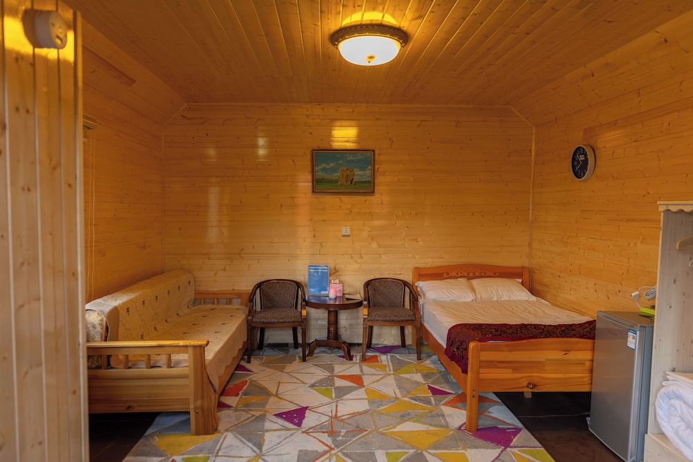 Superior Cabin, 1 Double Bed with Sofa bed, Lake View, Slope side