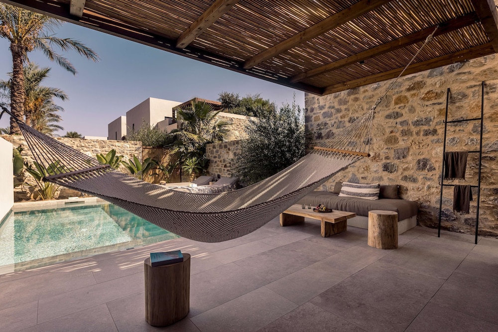 Villa Mezzanine with Private Pool - Photo 4