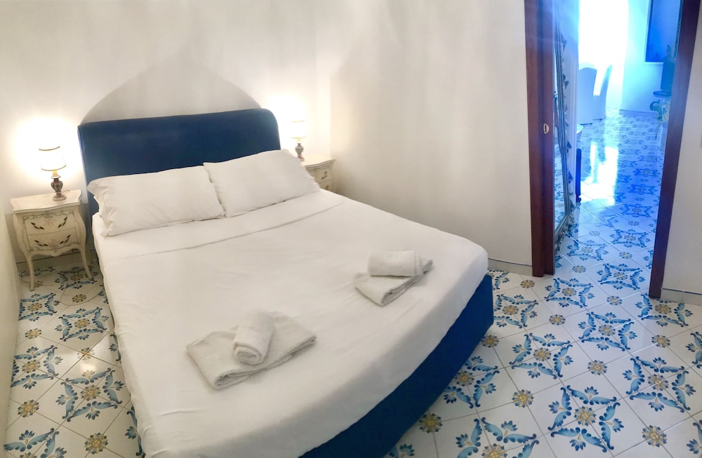 Deluxe Apartment, 1 Queen Bed with Sofa bed