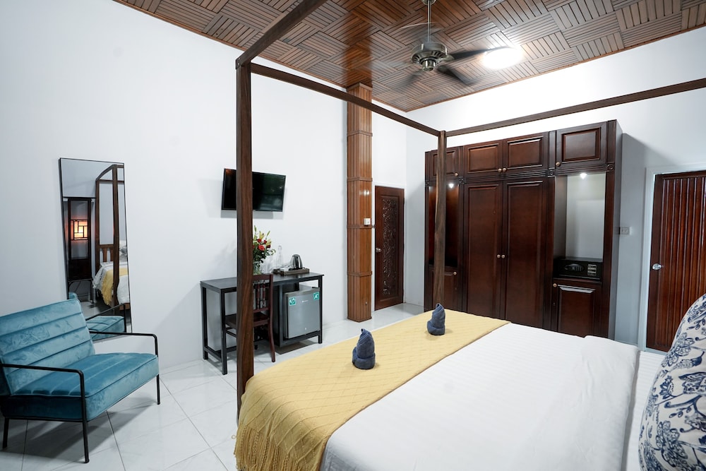 Deluxe Double Room photo 2