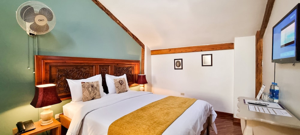 Luxury Triple Room