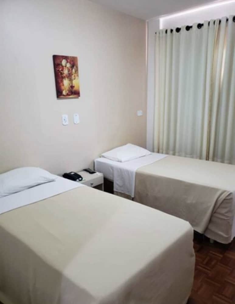 Double or Twin Room photo 3