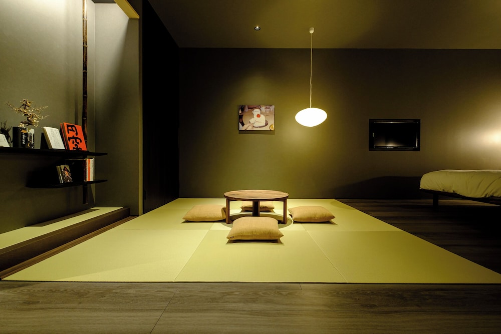 Premium Twin Room