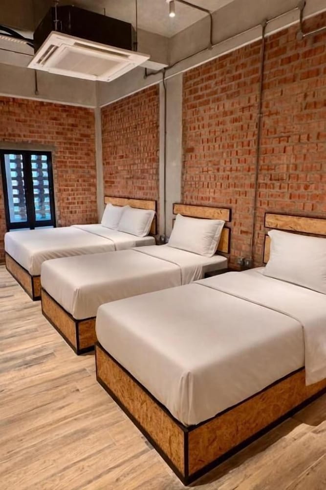 Family Studio Suite