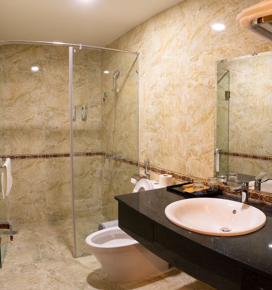 Deluxe Quadruple Room - Photo 2