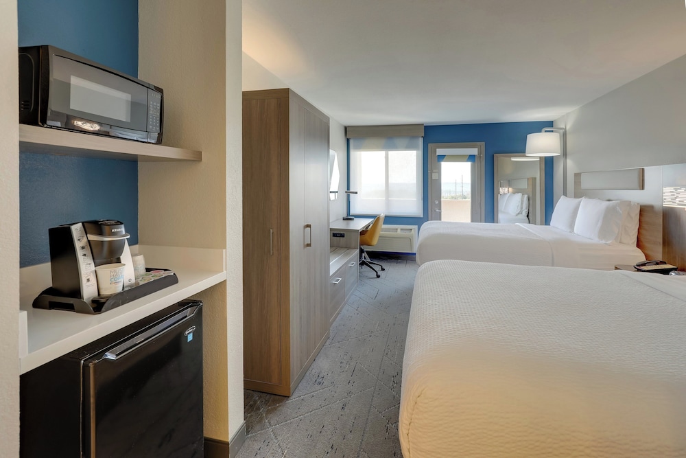 Standard Room, Accessible, Balcony (Communications) photo 3